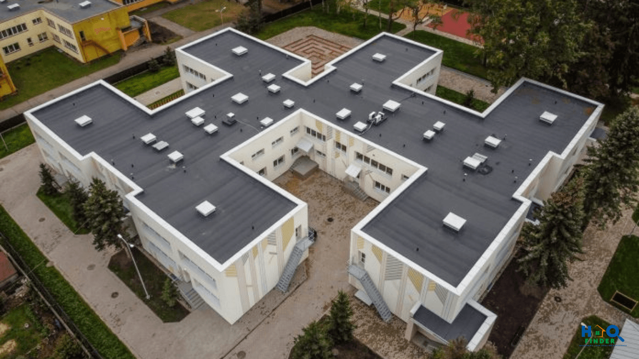 Flat Roof Selection Guide Comparing Bituminous and Modern Roofing Solutions